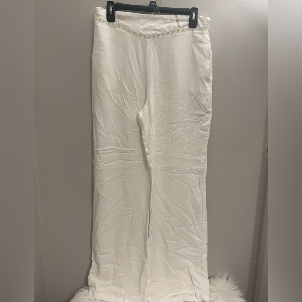 M&W Collection Elegant White Trousers